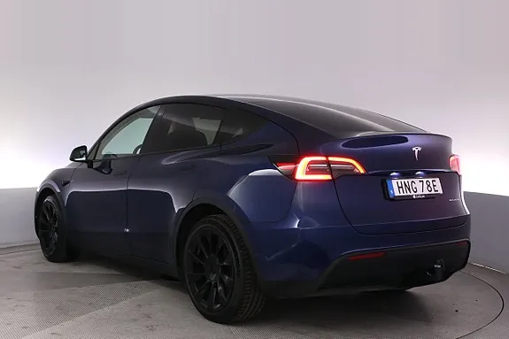Tesla Model Y 2023 photo 4