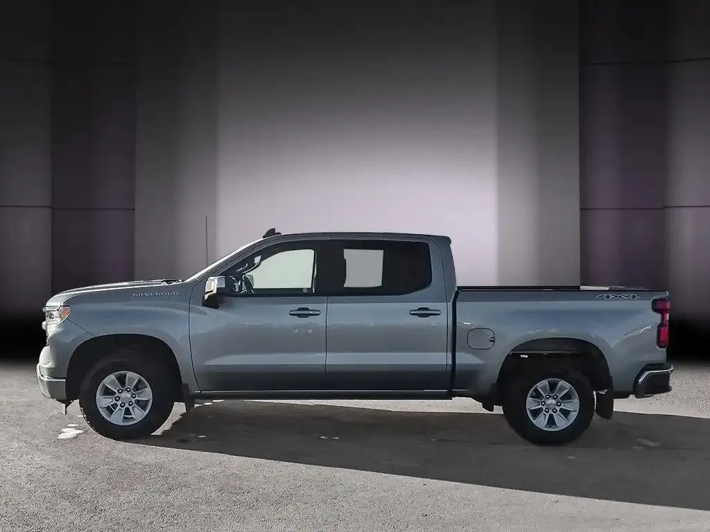 Chevrolet Silverado 1500 2025 photo 3