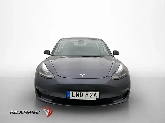 Tesla Model 3 2022 photo 3