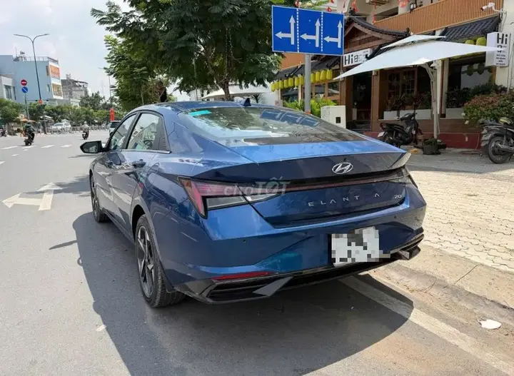 Hyundai Elantra 2023 photo 3