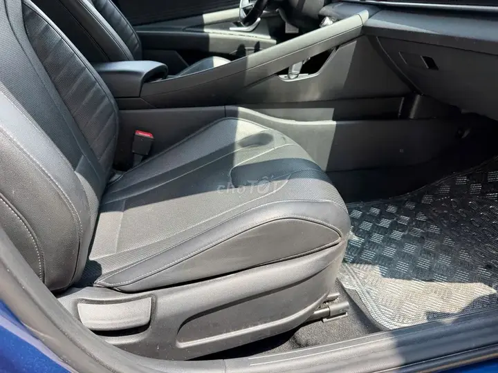 Hyundai Elantra 2023 photo 5