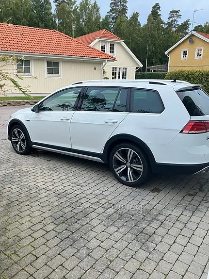 Volkswagen Golf Alltrack