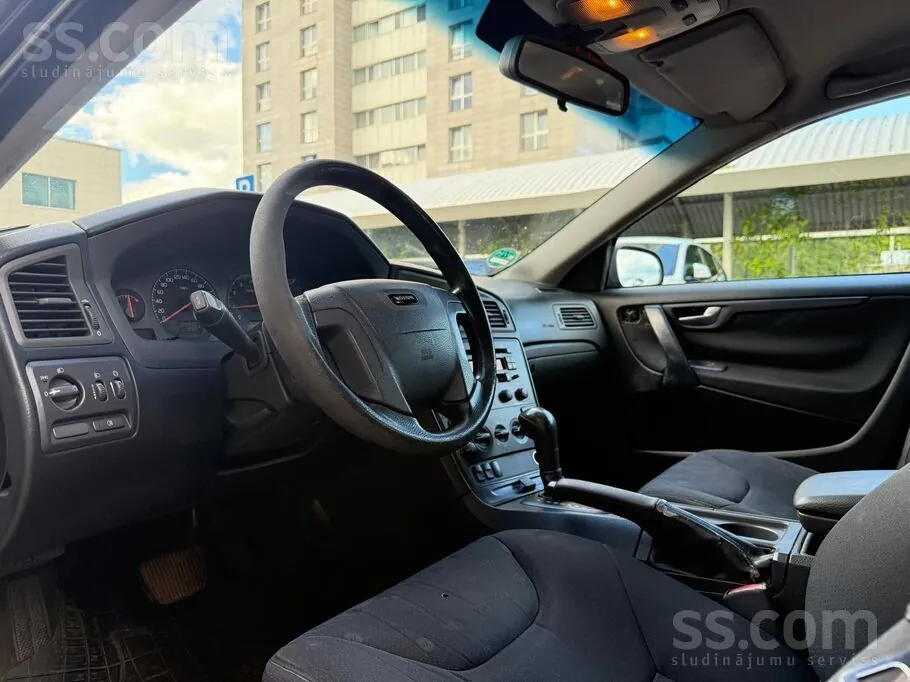 Volvo V70 2001 photo 4