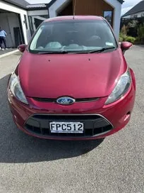 Ford Fiesta 2010 photo 3