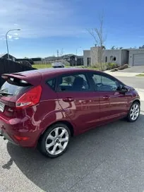 Ford Fiesta 2010 photo 5