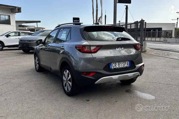 Kia Stonic 2023 photo 5