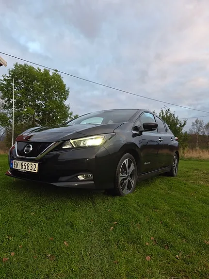 Nissan Leaf 2018 photo 4