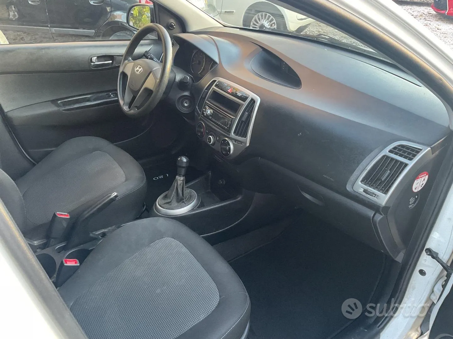 Hyundai I20 2014 photo 5