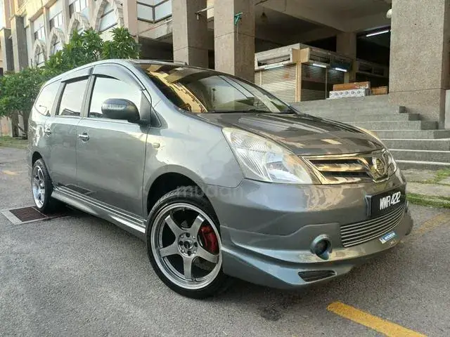 Nissan Grand Livina