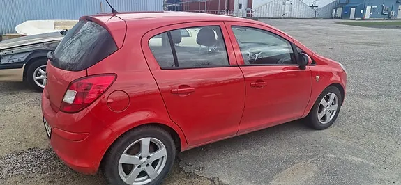 Opel Corsa 2010 photo 4