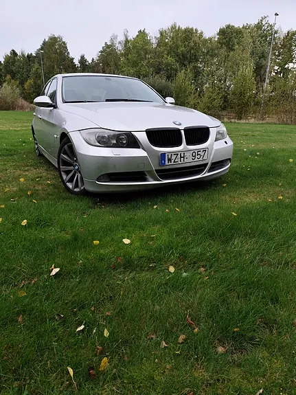BMW 325I