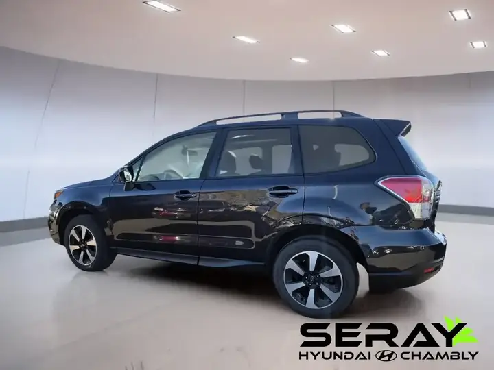 Subaru Forester 2018 photo 3