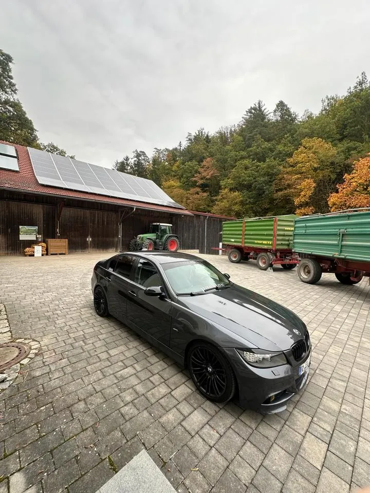 BMW E90