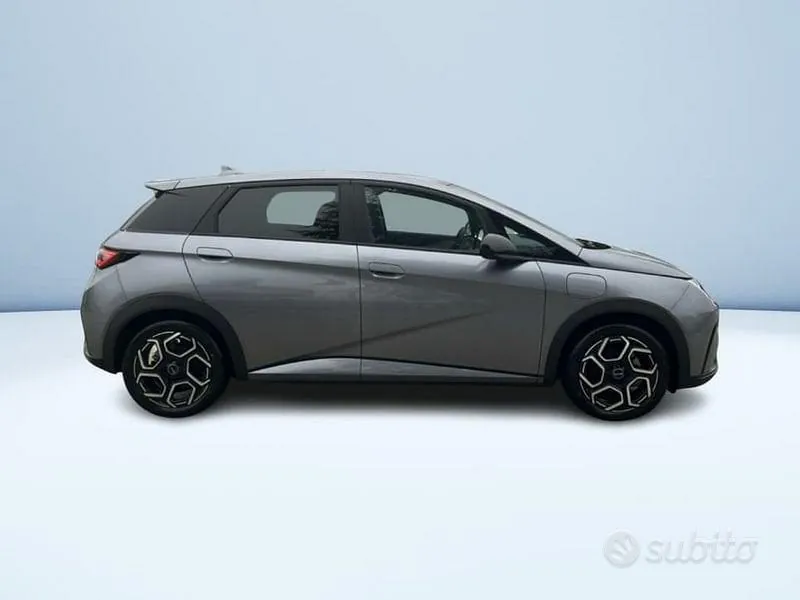 BYD Dolphin 2026 photo 4