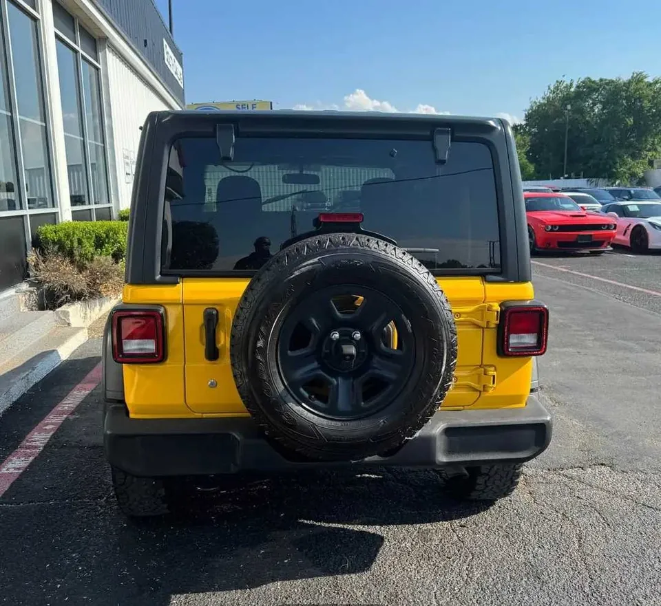 Jeep Wrangler 2024 photo 4