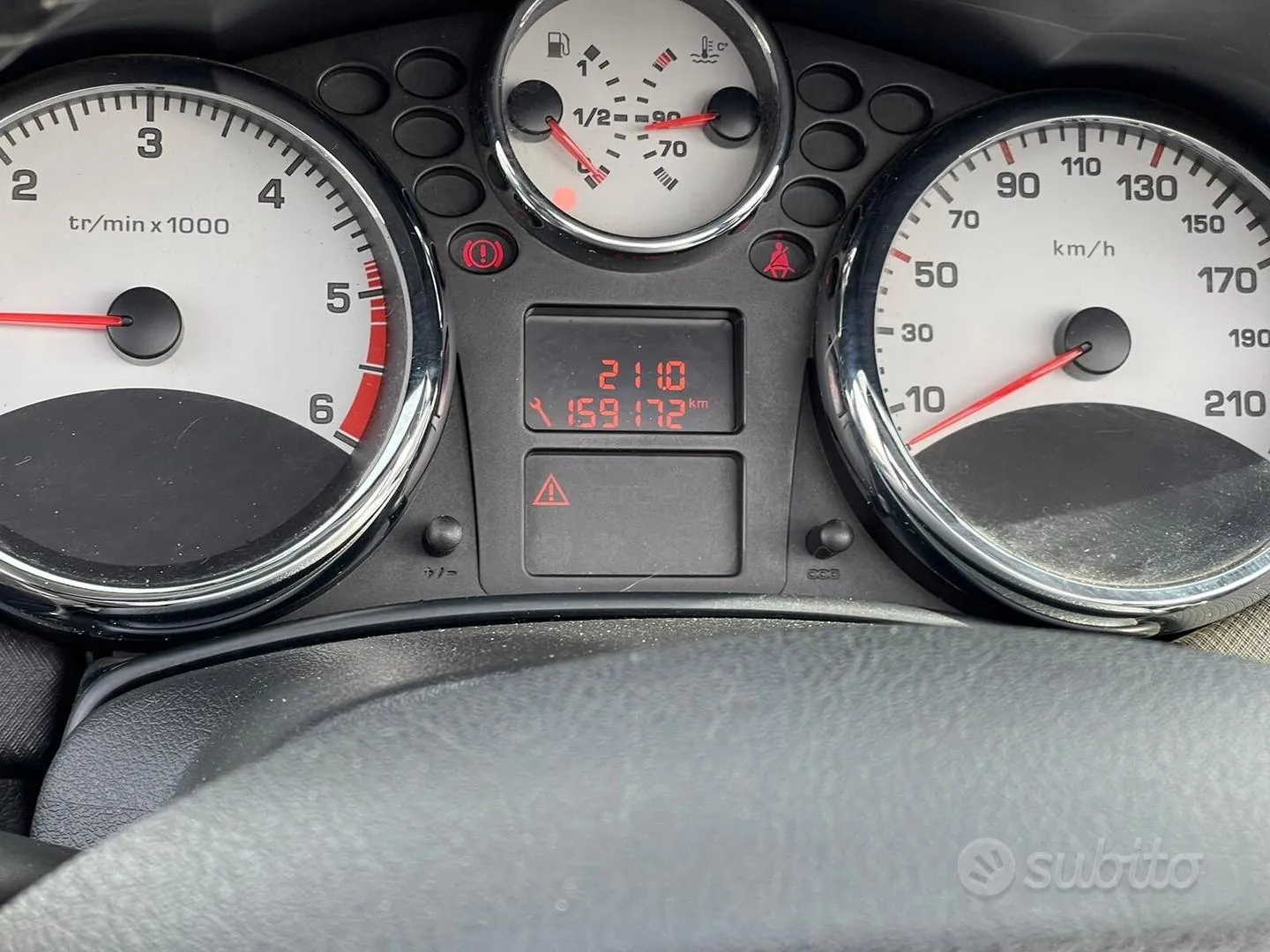 Peugeot 207 2011 photo 4