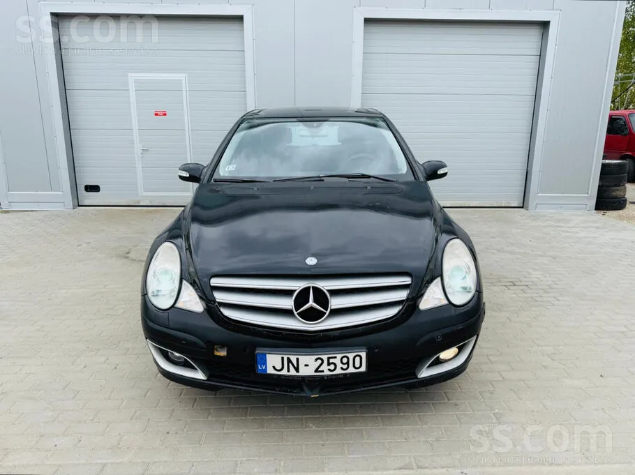Mercedes-Benz R320 2006 photo 2