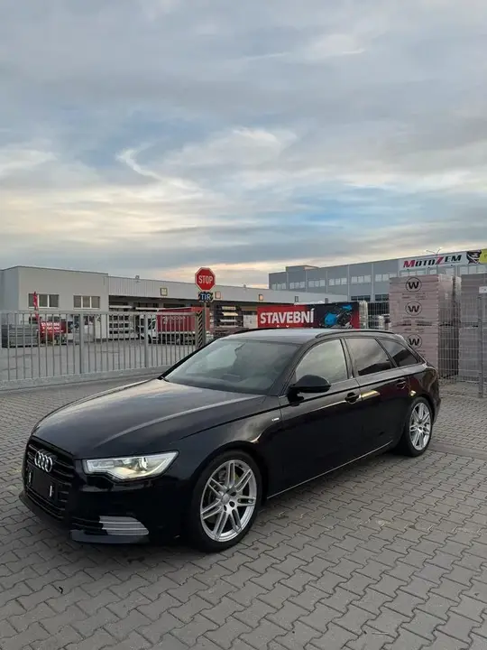 Audi A6 Avant
