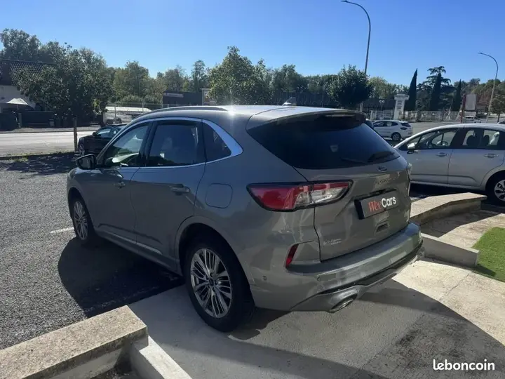 Ford Kuga 2022 photo 3