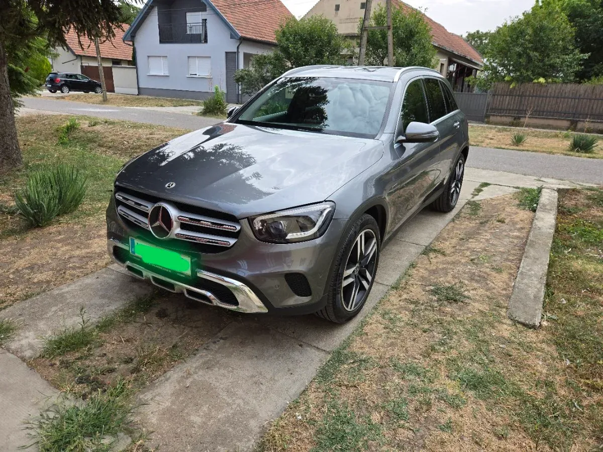Mercedes-Benz Glc-Class