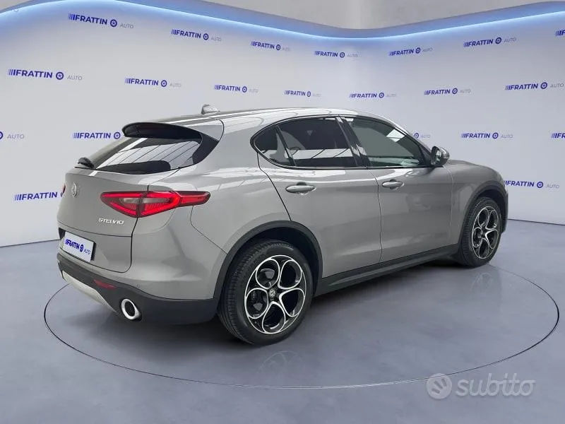 Alfa Romeo Stelvio 2019 photo 3