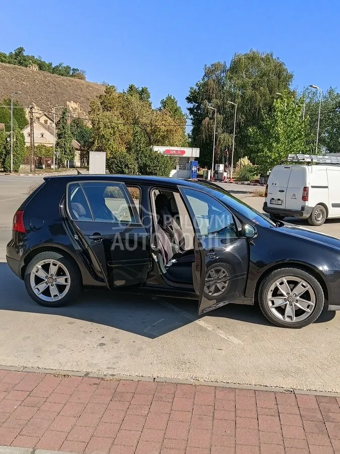 Volkswagen Golf 5 2006 photo 5