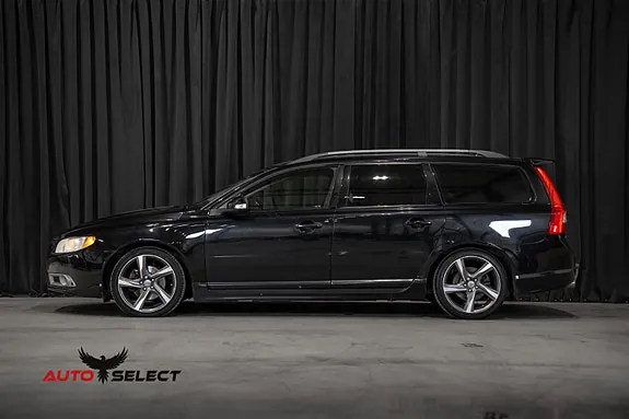 Volvo V70 2010 photo 4