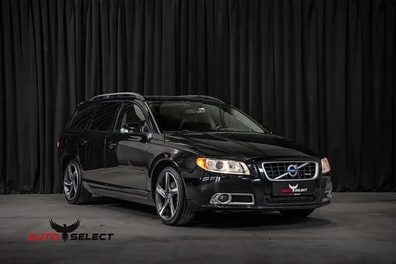 Volvo V70 2010 photo 2