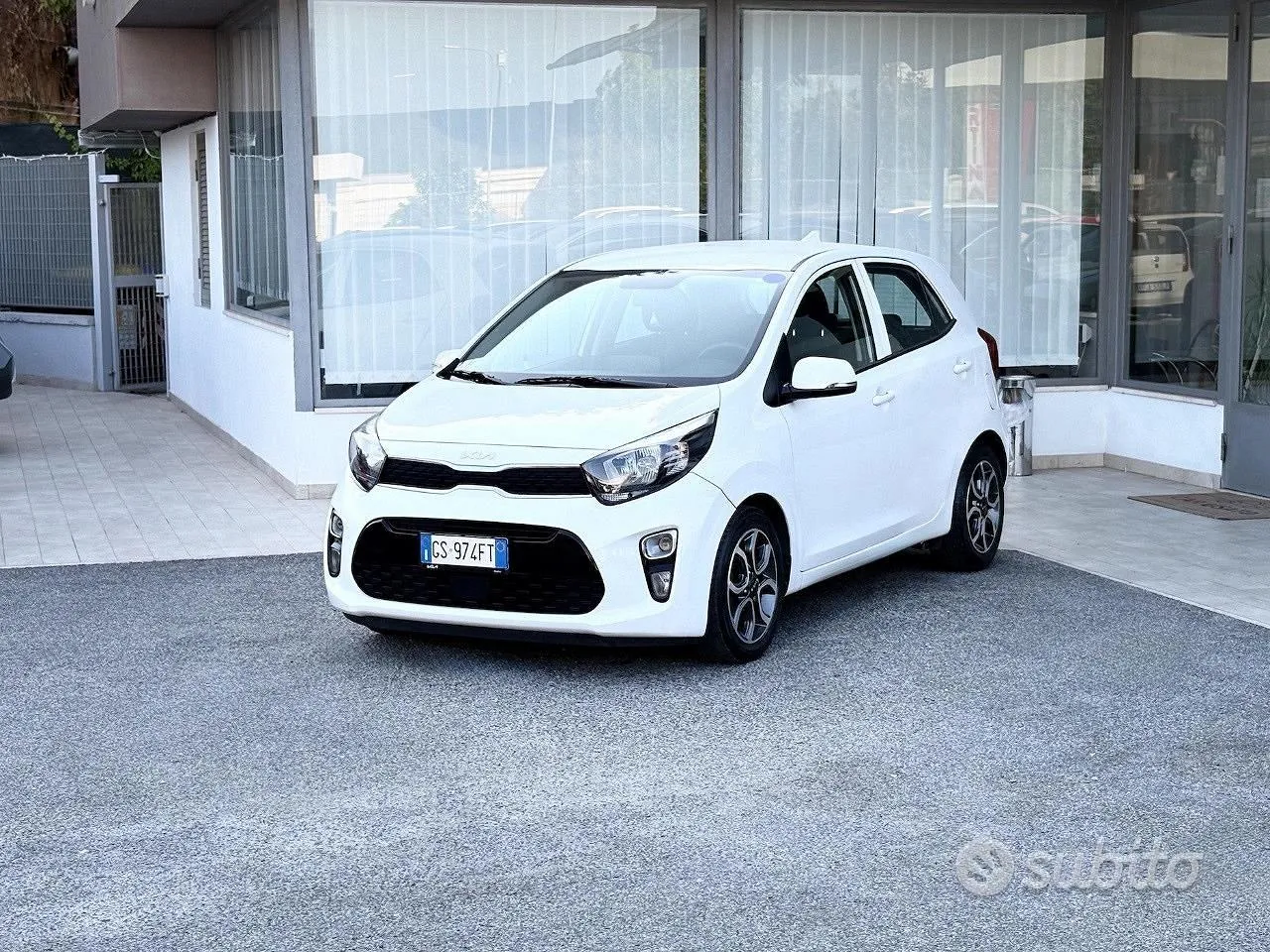 Kia Picanto 2023 photo 3