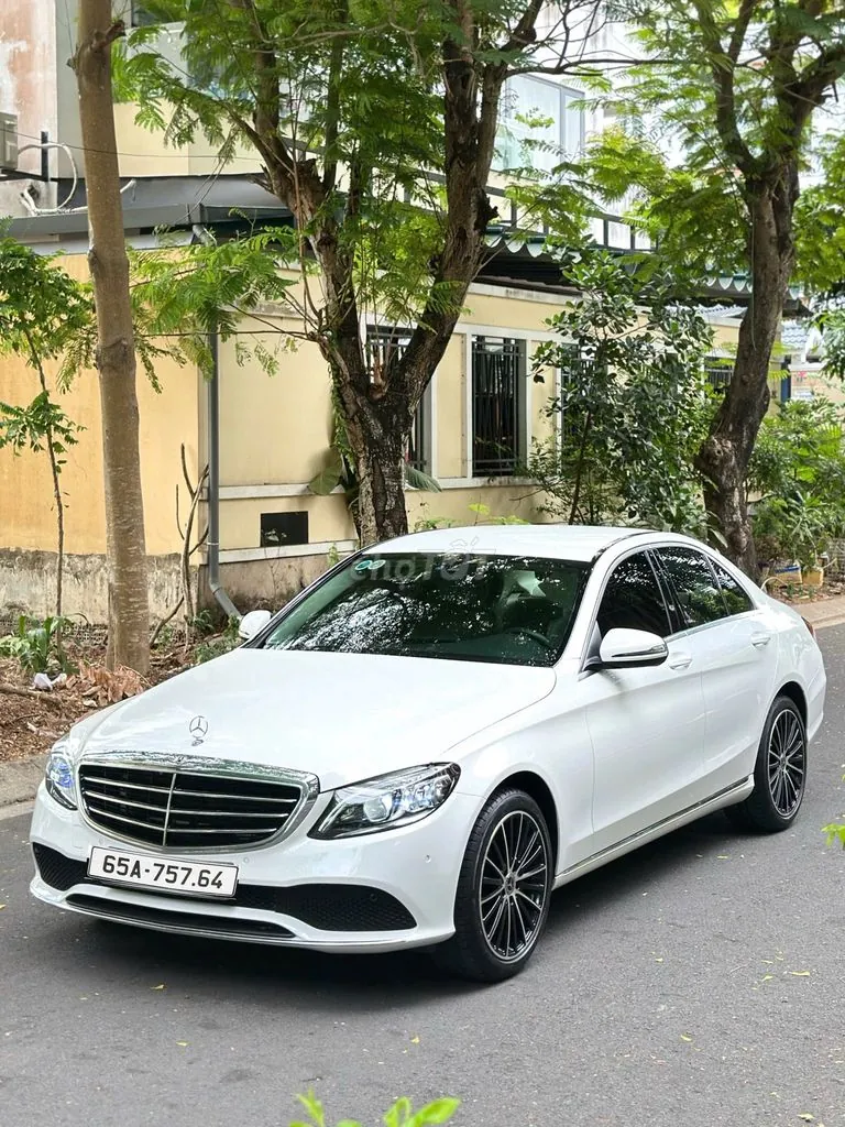Mercedes-Benz C-Class 2021 photo 5