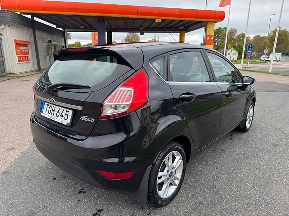 Ford Fiesta 2016 photo 3