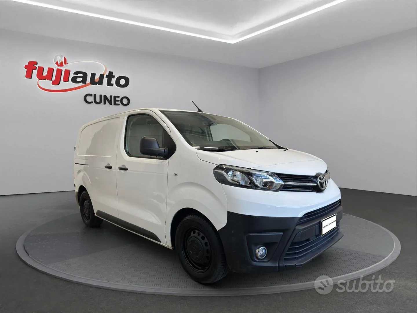 Toyota Proace 2022 photo 2