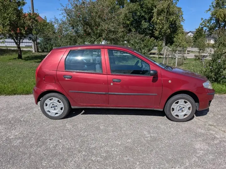 Fiat Punto 2004 photo 3