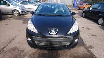 Peugeot 207 2011 photo 2