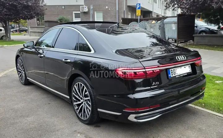 Audi A8 2022 photo 4