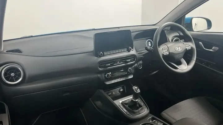 Hyundai Kona 2023 photo 2