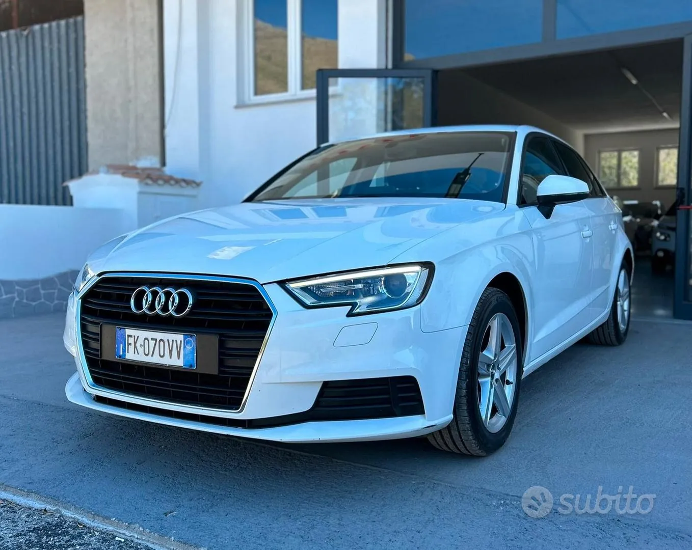Audi A3 2017 photo 2