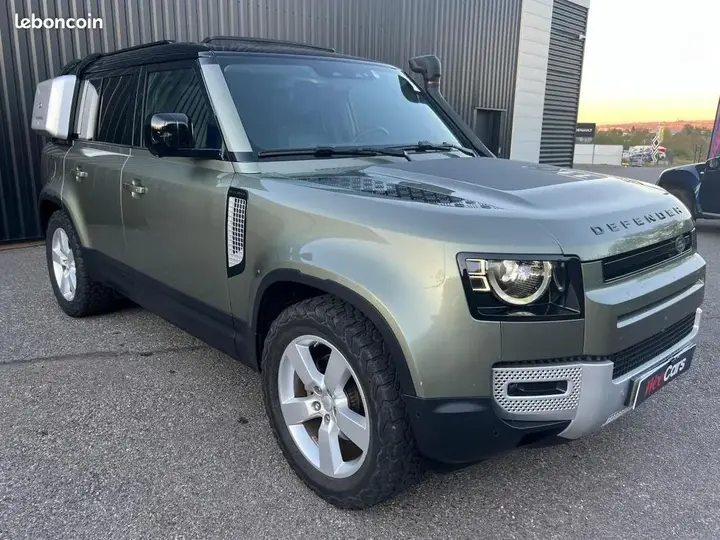 Land Rover Defender 2020 photo 3