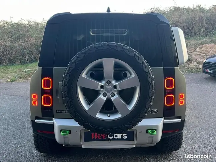 Land Rover Defender 2020 photo 5