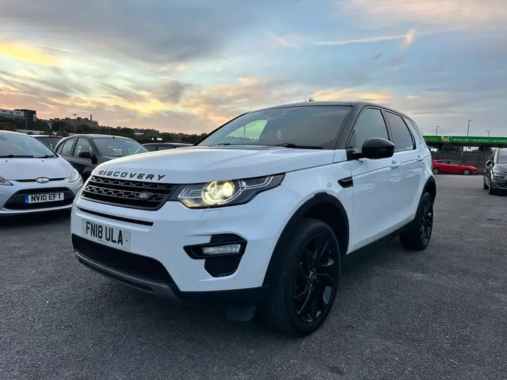 Land Rover Discovery Sport 2018 photo 3