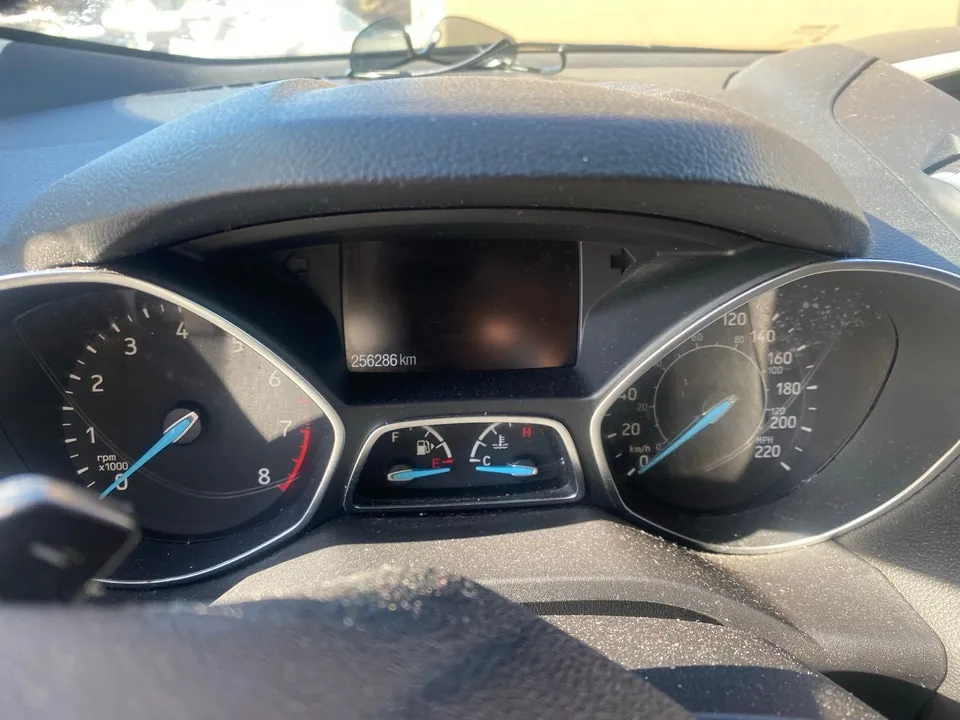 Ford Escape 2017 photo 3