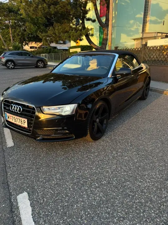 Audi A5 2012 photo 2