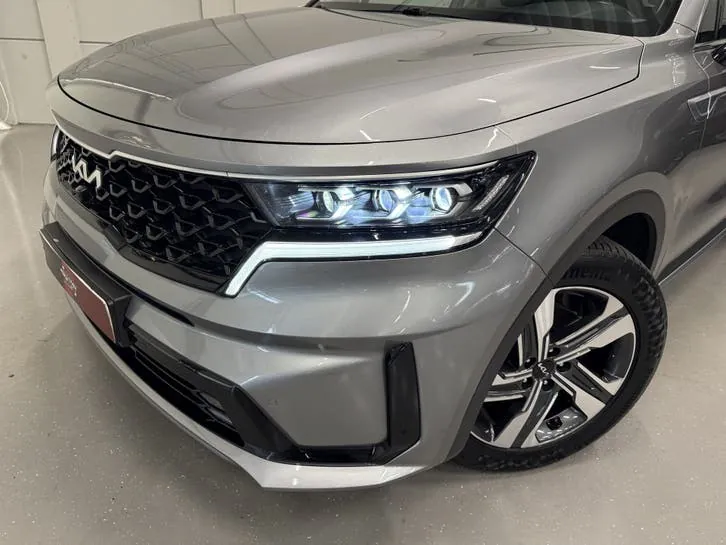 Kia Sorento 2023 photo 2