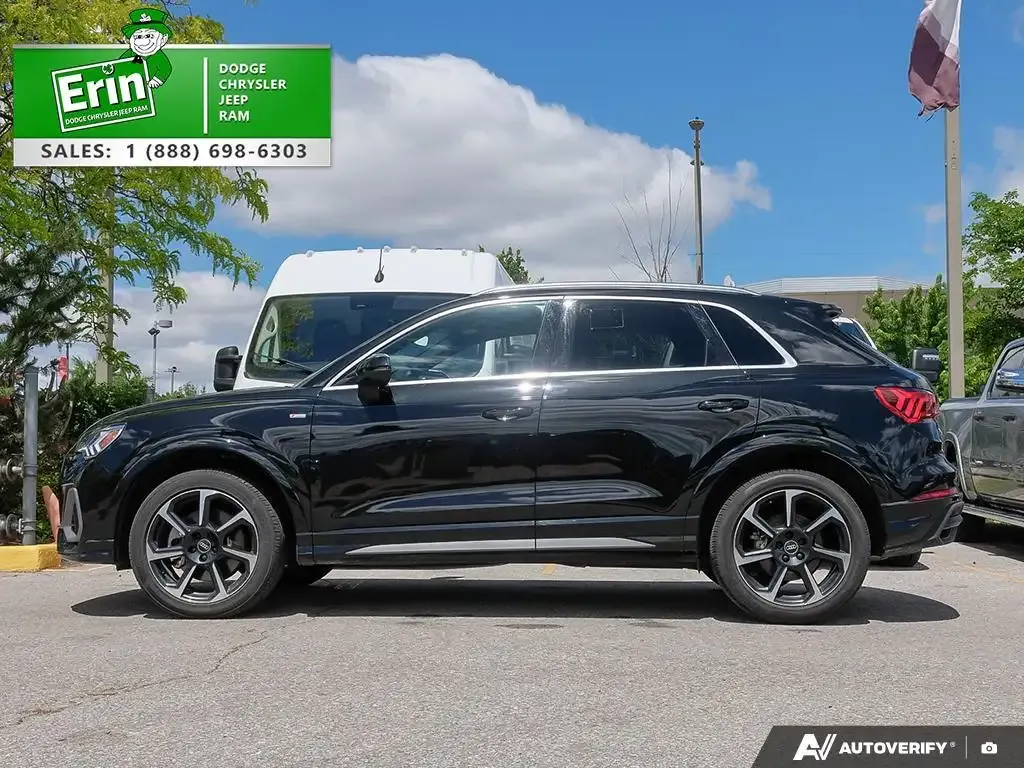 Audi Q3 2025 photo 3