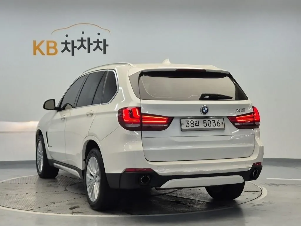 BMW X5 2014 photo 2