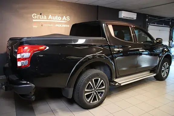 Mitsubishi L200 2017 photo 5