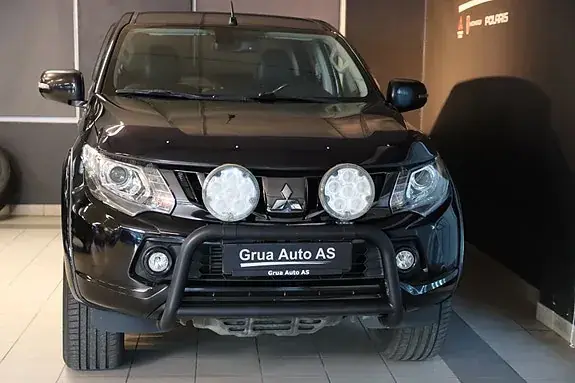 Mitsubishi L200 2017 photo 2