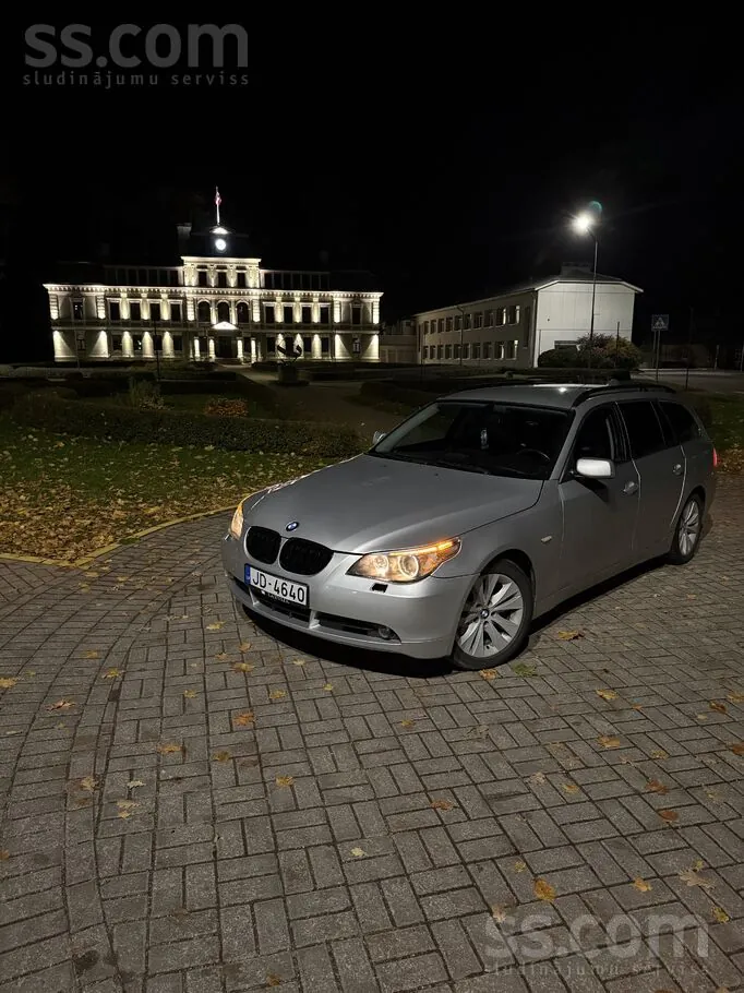 BMW 525