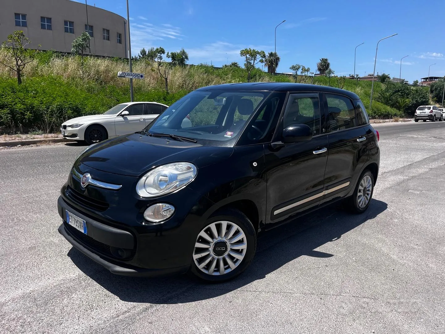 Fiat 500L 2014 photo 2