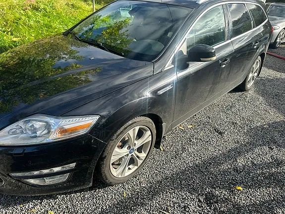 Ford Mondeo 2011 photo 4
